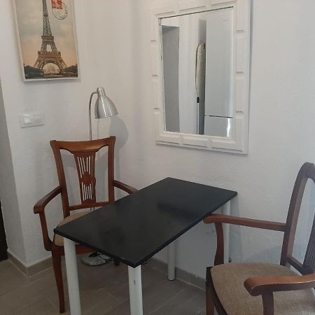 El Estudio del Zaguán Vejer de la Frontera Exterior foto