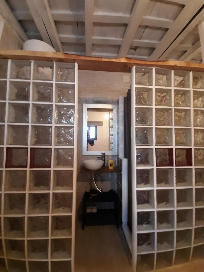 El Estudio del Zaguán Vejer de la Frontera Exterior foto